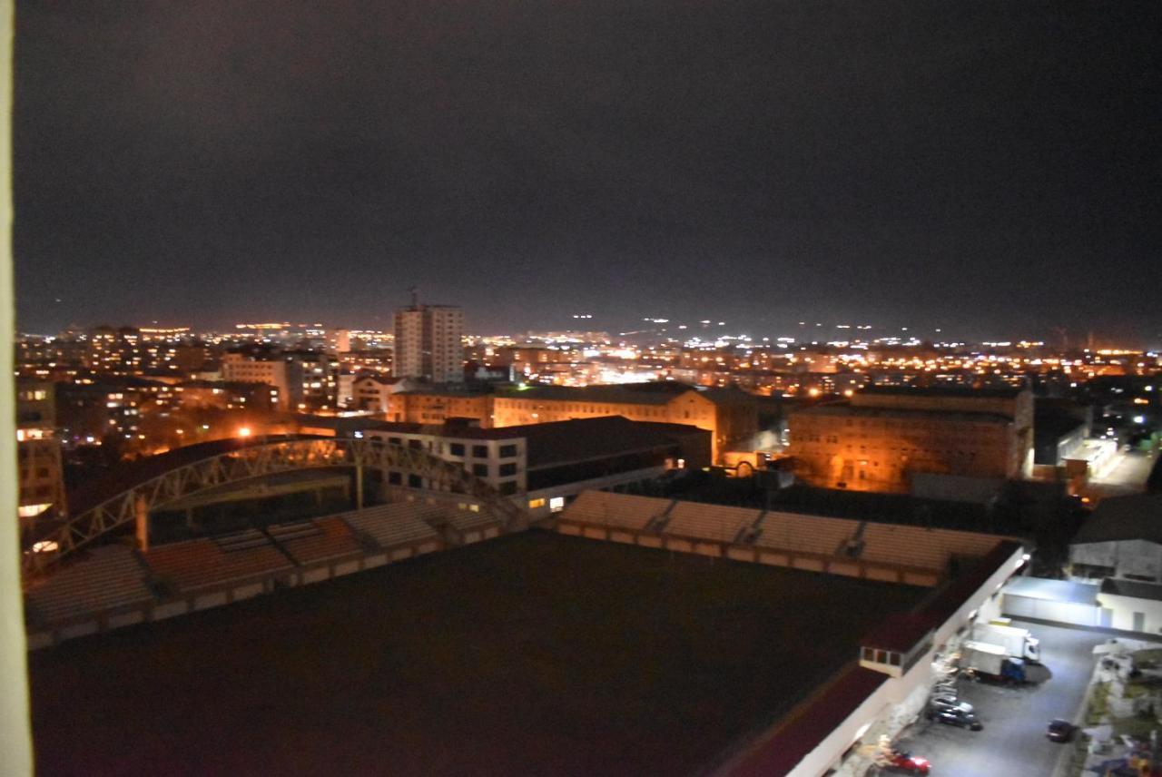Loft Apartment In Yerevan Exterior photo